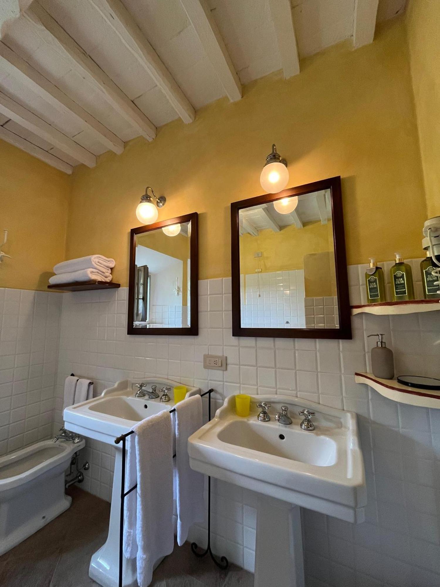 La Locanda Volpaia Radda in Chianti Exteriör bild